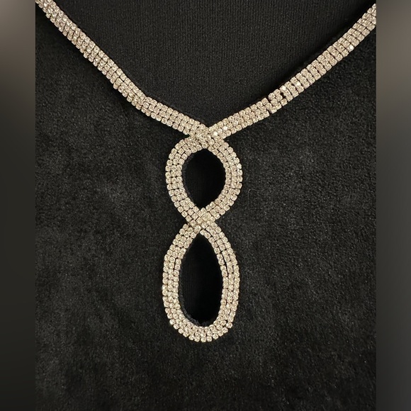 Megane Embellished Velvet Knit Dress - Picture 4 of 7